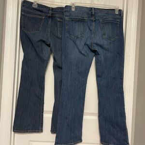 Old Navy pair of jeans size 14 short